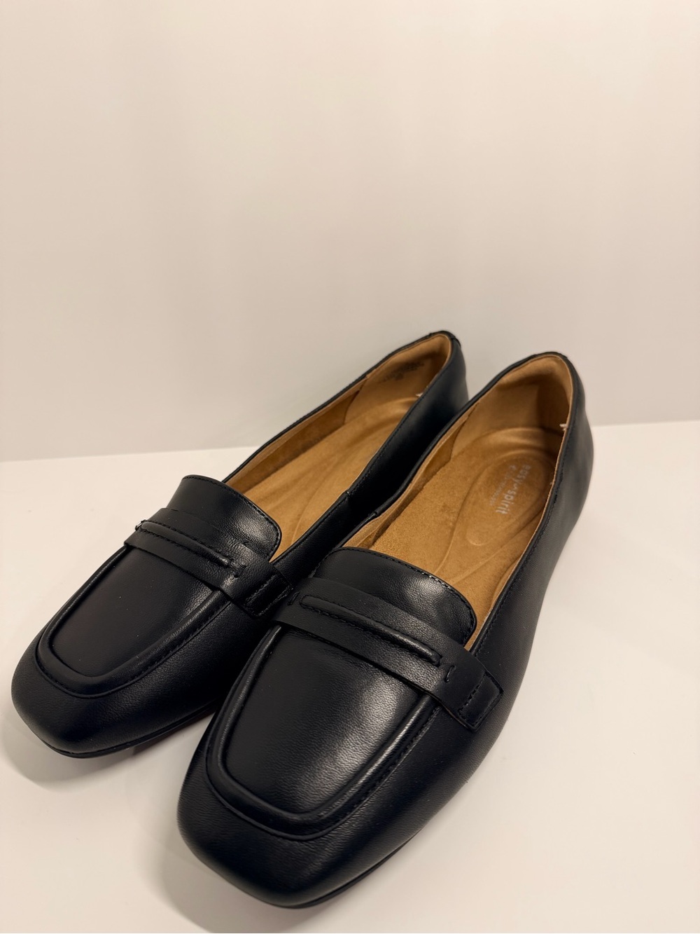 Easy Spirit Nadira Black Leather Loafers Women’s 11M NIB